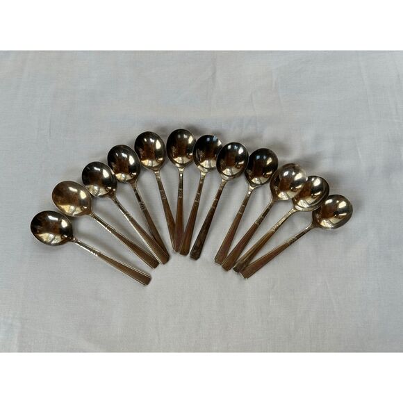 Vintage WM A. Rogers Oneida Silver Soup/Dessert Spoon Lot of 12 - Picture 1 of 8